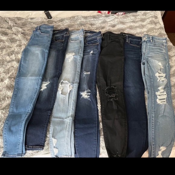 BUNDLE! American Eagle Jeans bundle size 4R - Picture 1 of 9